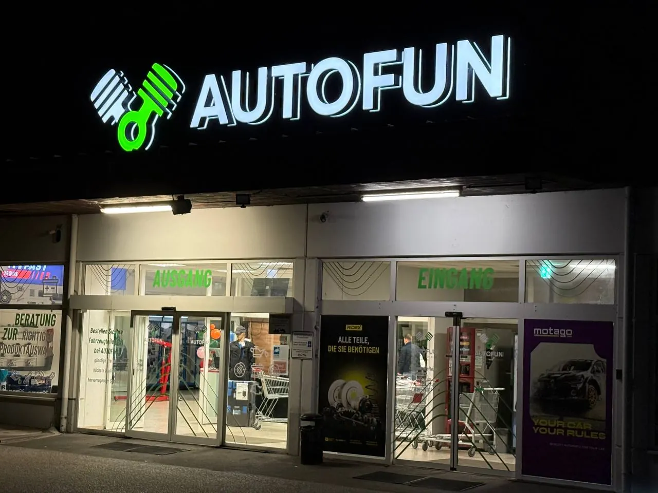 Beleuchtete Werbung