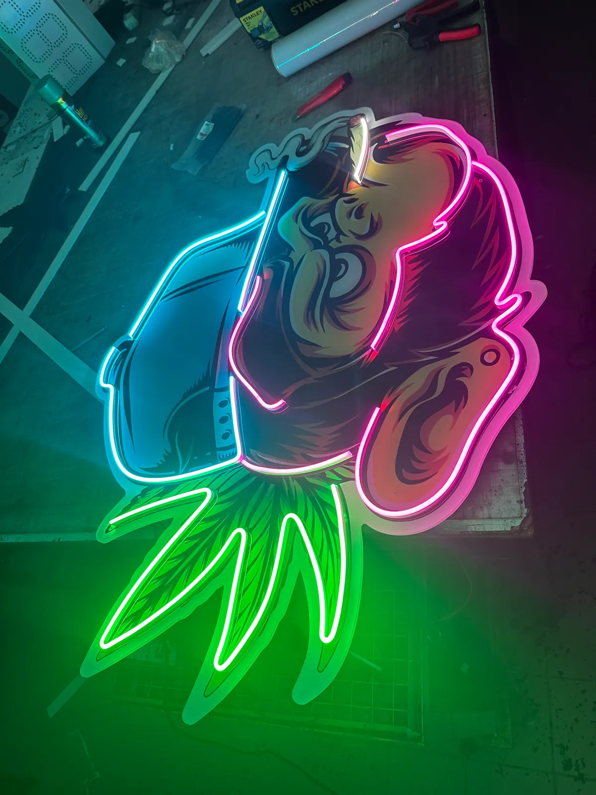 Neon